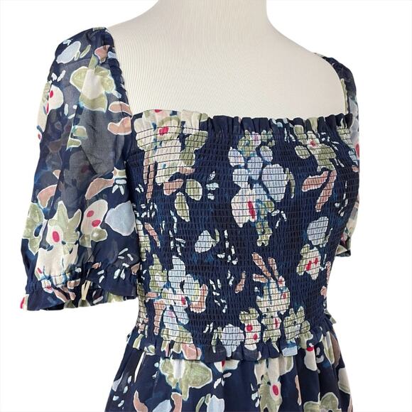WILFRED ARITZIA Laken Dress in Navy/Aura Blue Smocked Floral Chiffon Size XS - Picture 2 of 11